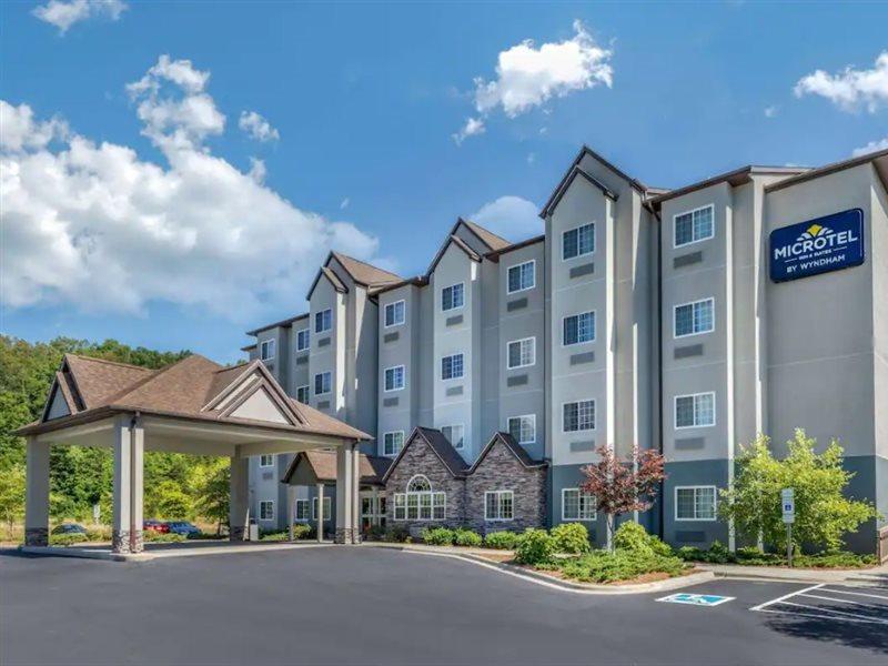 Microtel Inn & Suites Dillsboro/Sylva Exterior photo