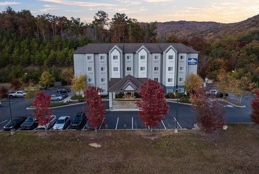 Microtel Inn & Suites Dillsboro/Sylva Exterior photo